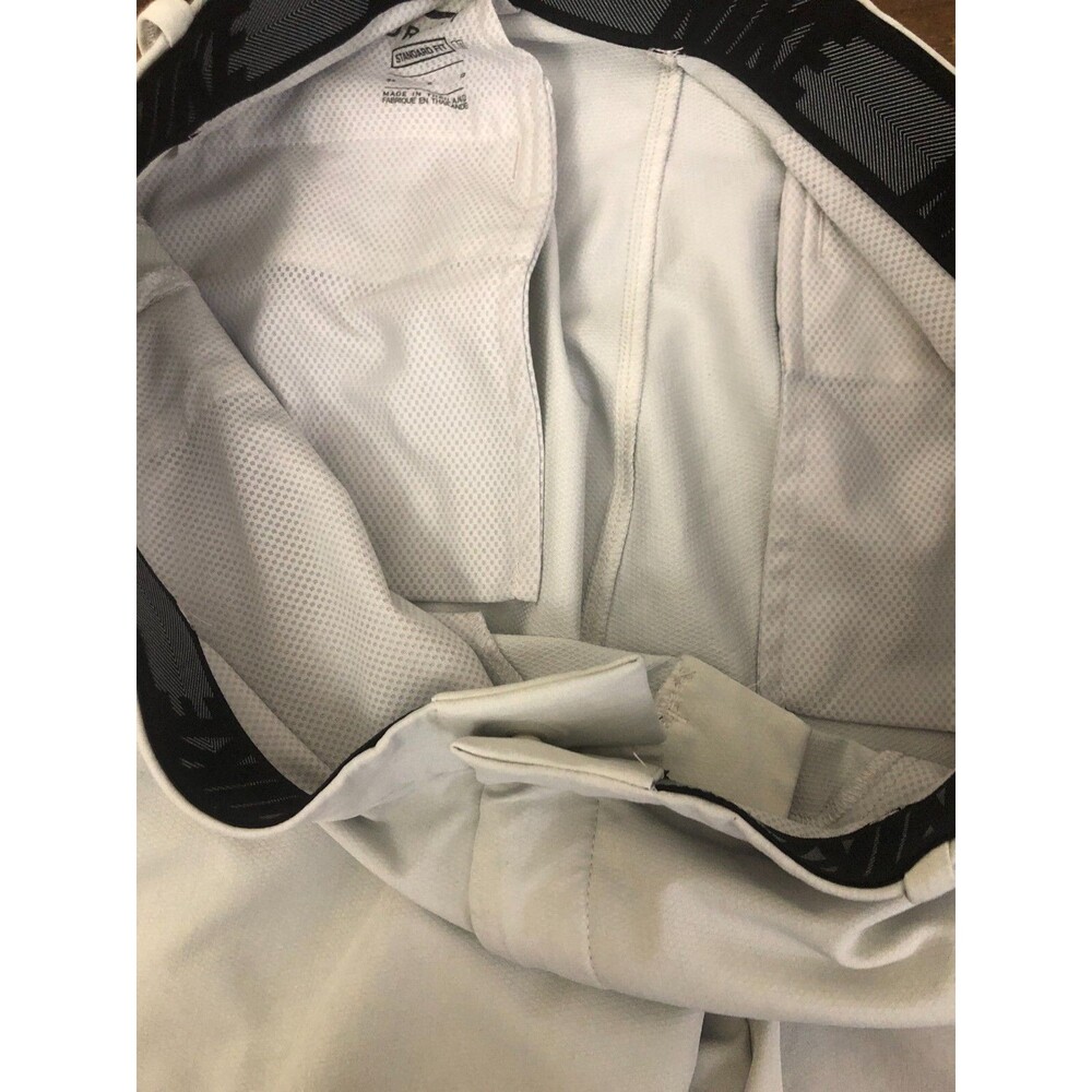 Nike Dri-Fit Cargo Shorts Mens Beige 34 Standard Fit - Picture 7 of 8